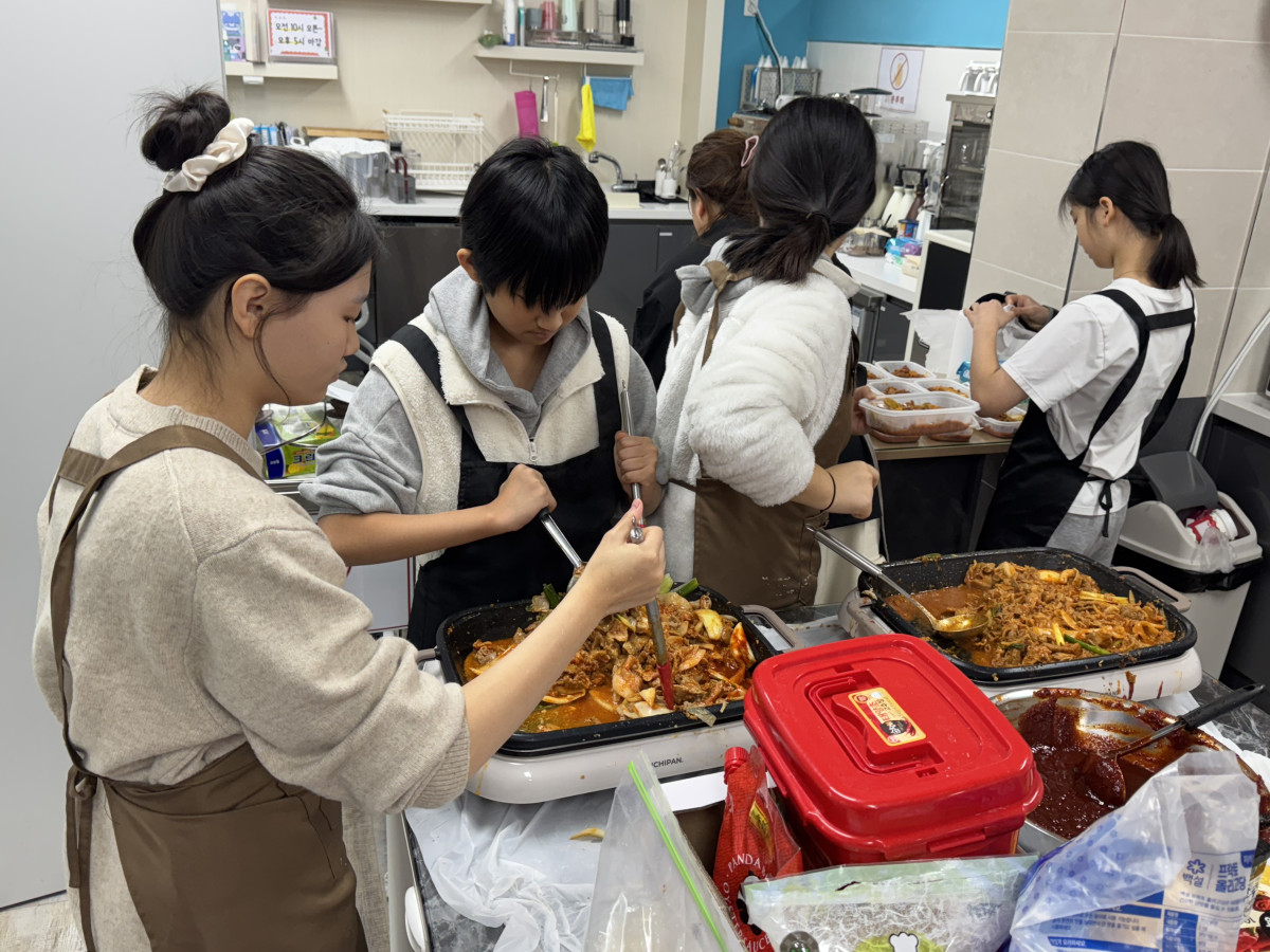8b3913241cff5171e71c54df60943fee_1764408350_0264.jpg